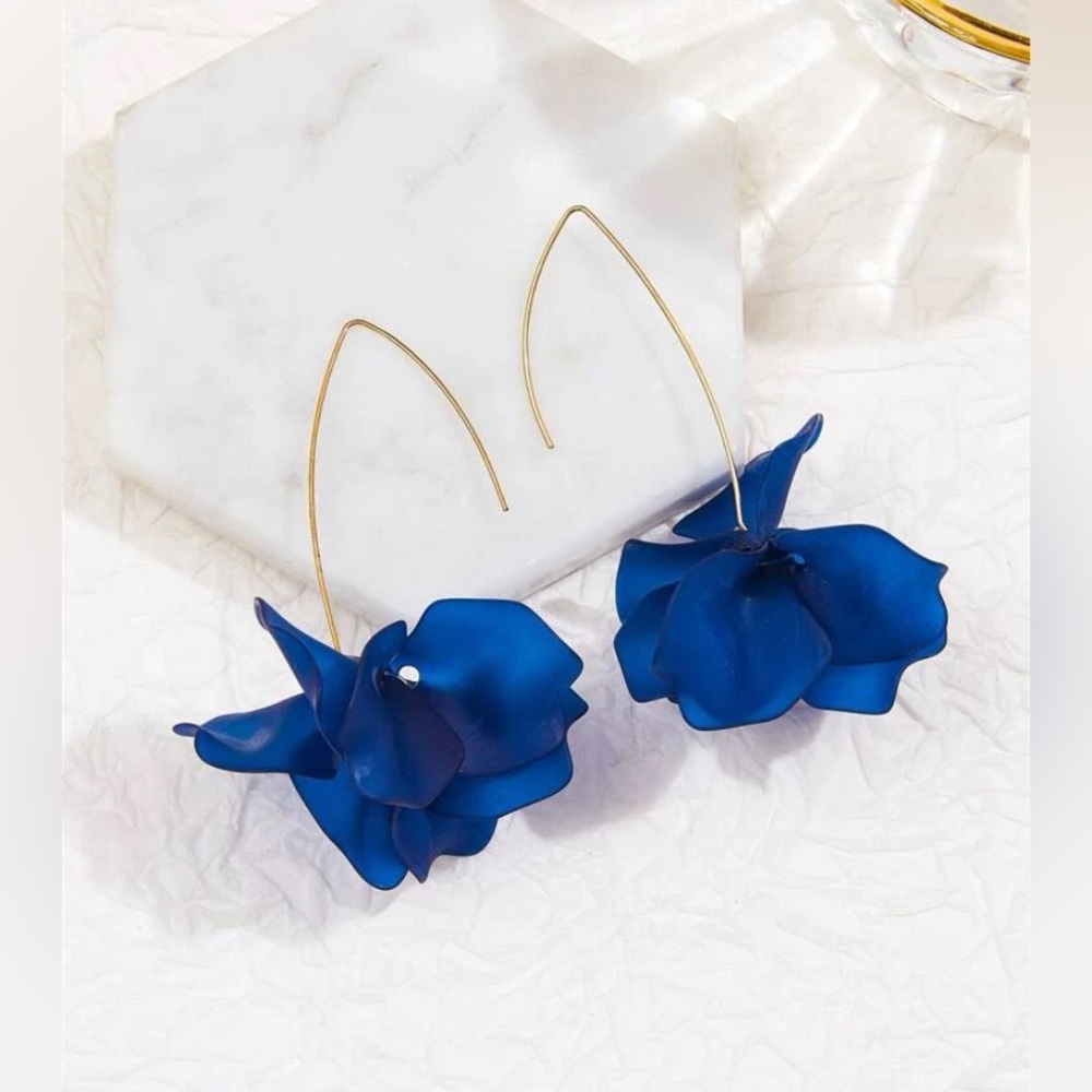 Flower Drop Earrings